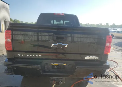 2018 Chevrolet Silverado K2500 High Country из США, поврежденный, VIN 1GC1KXEY6JF201695